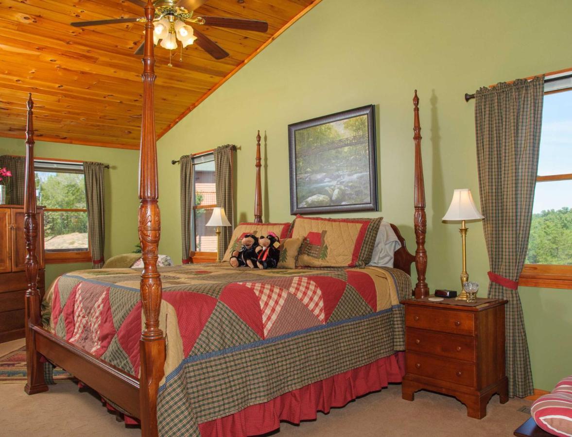 Berry Springs Lodge Sevierville Pokoj fotografie