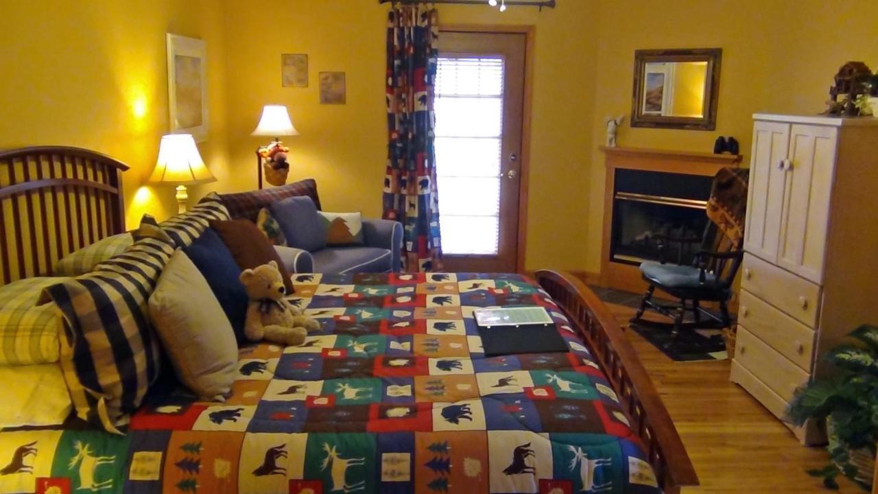 Berry Springs Lodge Sevierville Pokoj fotografie