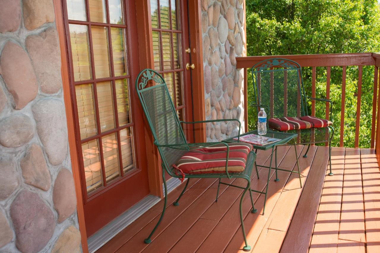 Berry Springs Lodge Sevierville Pokoj fotografie